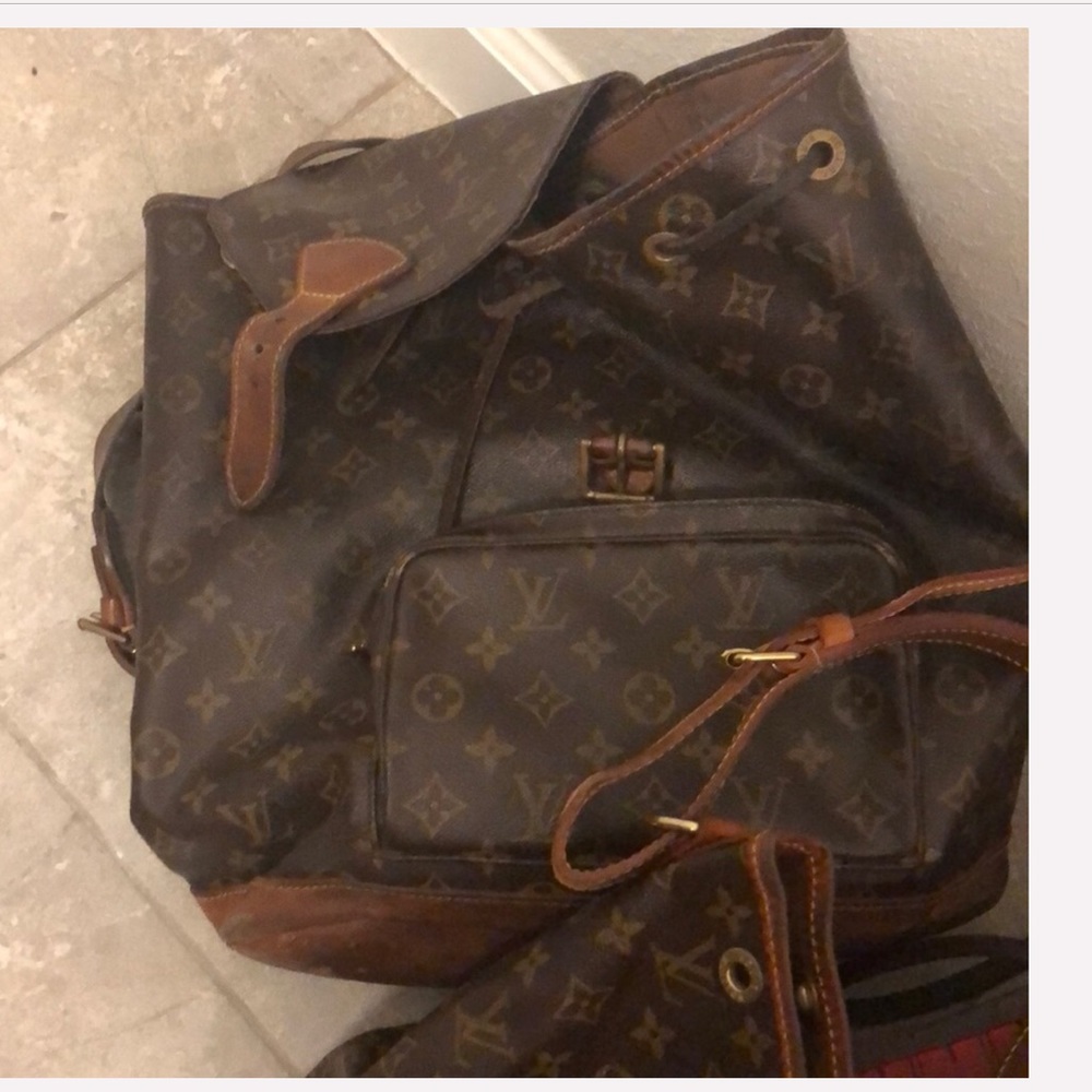 I’m selling a few of my LV collection.. - Picture 7 of 8